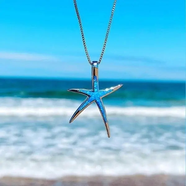 Halskette mit Seestern-Anhänger aus Silber mit Blauem Opal