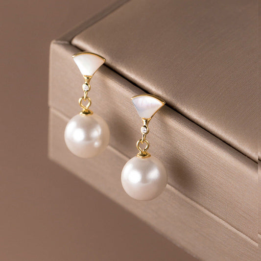 Chic Ohrringe aus Silber mit Perle