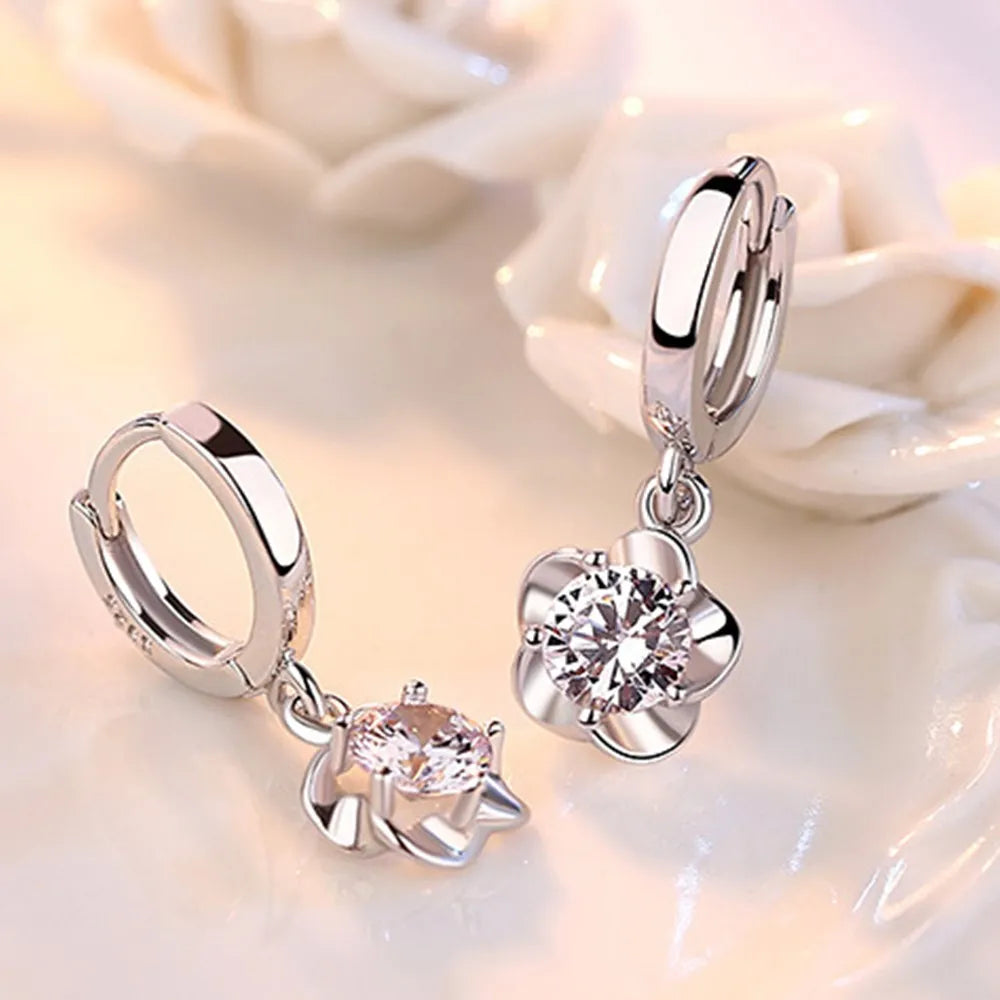 Ohrringe aus Sterlingsilber mit lila und weißen Zirkonia