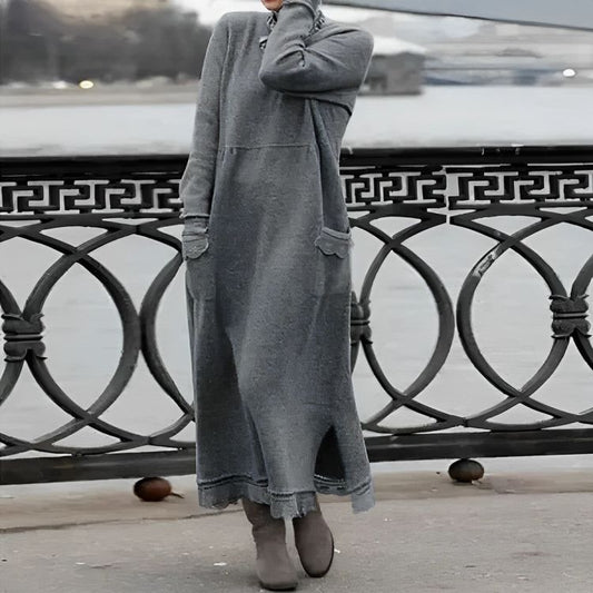 Mara Gestricktes Maxikleid – Gemütliches Langarm Oversized Winterkleid