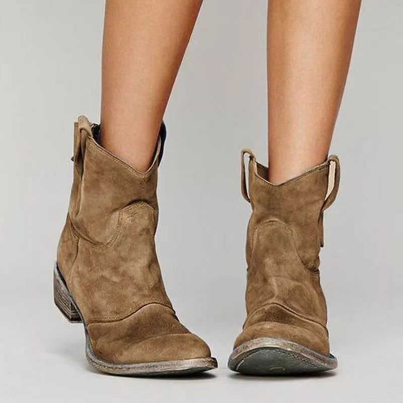Carlotta – zeitlose Stiefeletten